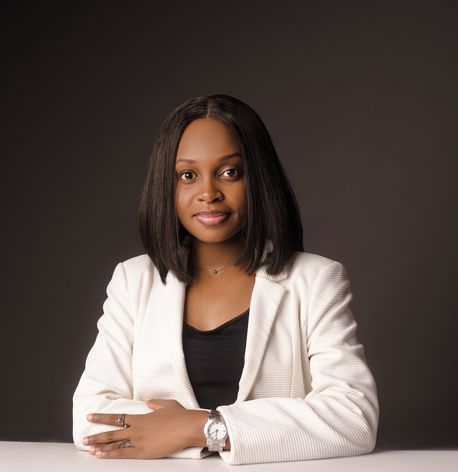 OLUWADARA EYITAYO ONAKOMAIYA